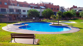 piscina cubelles