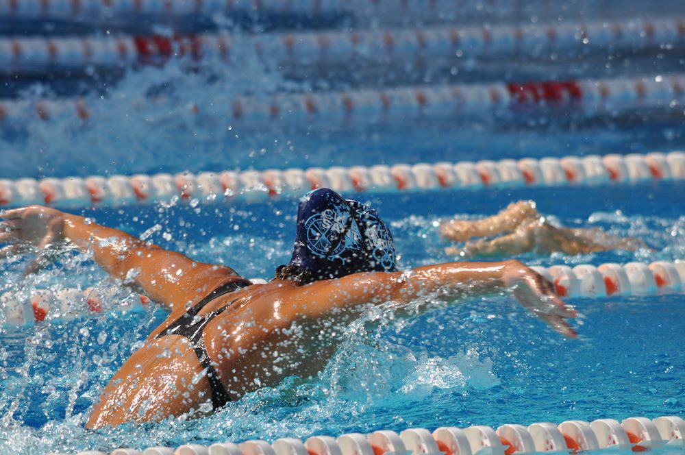 mantenimiento agua piscina olímpica